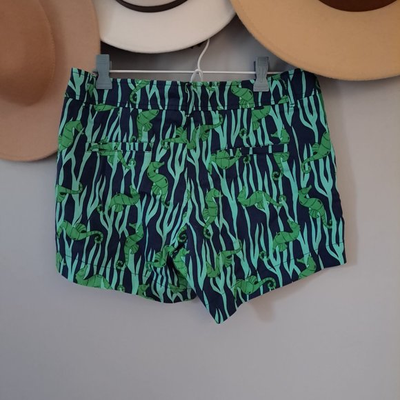 Womens Shorts size 4 - Picture 6 of 8